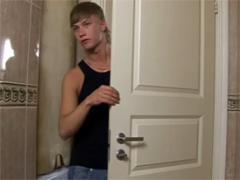 Boyfriend Screws His Hot Blonde Teen Girlfriend In A Toilet