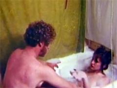 Hot Retro Chick Is Screwing A Dude In The Bathtub Hardcore